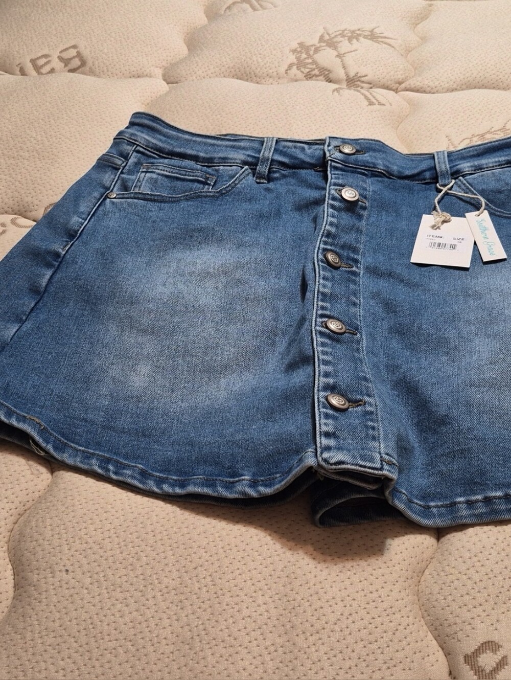 Southern Grace Denim Button-Front Jean Skort in Blue